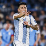 Argentina vence a Uruguay con golazo de Thiago Almada