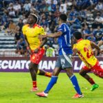 Emelec pierde en casa ante Aucas y se hunde antes del Clásico del Astillero