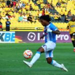 Manta da el golpe en Guayaquil y derrota 2-1 a Barcelona SC en el Monumental