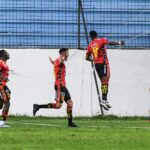Bustos héroe y Gustavino verdugo: Deportivo Cuenca venció 1-0 a Manta en el Jocay
