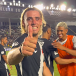 Claudio Spinelli debutó con gol y clasificación en Vasco da Gama
