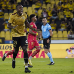 Barcelona SC goleó a Aucas y llega fortalecido al reto copero en Chile