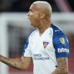 Liga de Quito remontó a Always Ready y avanzó como líder en la Copa Libertadores
