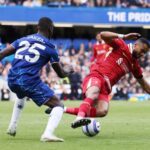 Chelsea rescata un empate en Anfield con Caicedo como figura y corta su mala racha