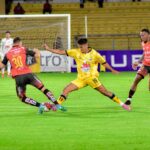 Deportivo Cuenca vence a Delfín y se trepa al segundo lugar de la LigaPro