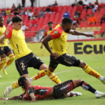 Aucas vence a Deportivo Cuenca y se adueña del segundo lugar de la LigaPro