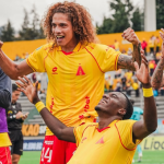 AUCAS DERROTA A LIBERTAD Y SE AFIANZA EN LA PELEA POR EL CUPO A COPA LIBERTADORES