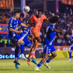 LIBERTAD Y EMELEC EMPATAN Y EL ‘BOMBILLO’ SE QUEDA SIN HEXAGONAL