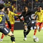 BARCELONA RESCATA UN EMPATE AGÓNICO ANTE AUCAS Y MANTIENE VIVO EL HEXAGONAL
