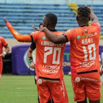LIBERTAD GOLEA 4-0 A GUAYAQUIL CITY Y QUEDA A UN PASO DE CLASIFICAR A LA COPA SUDAMERICANA